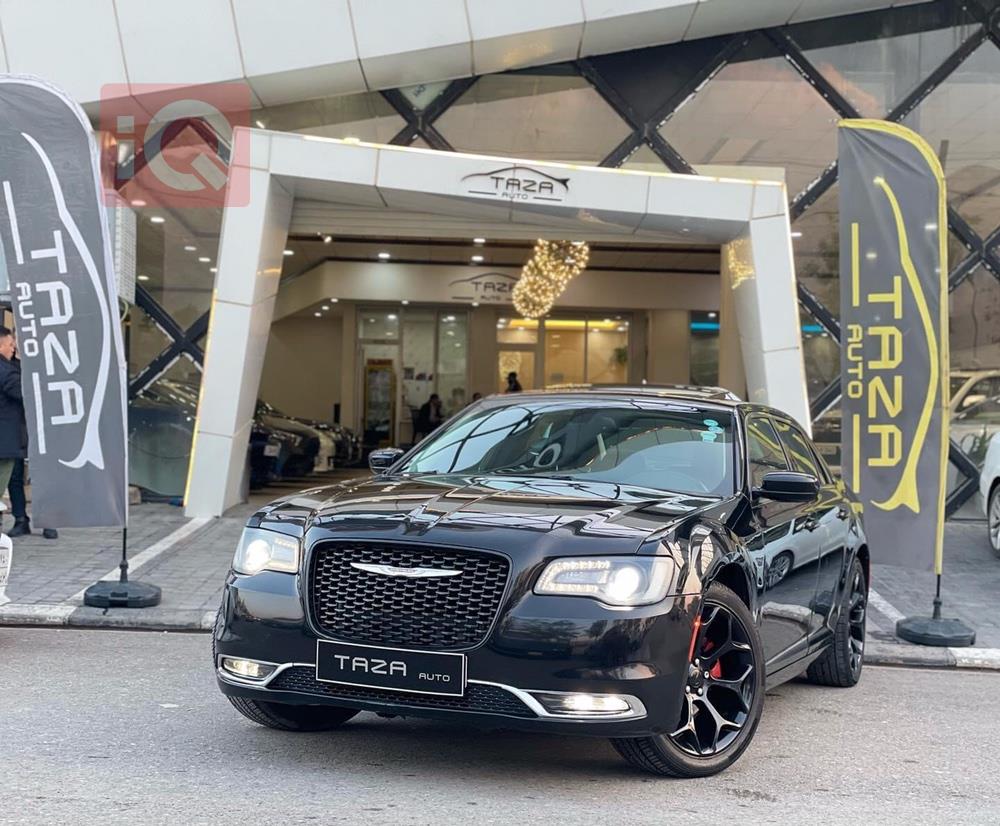 كرايسلر 300